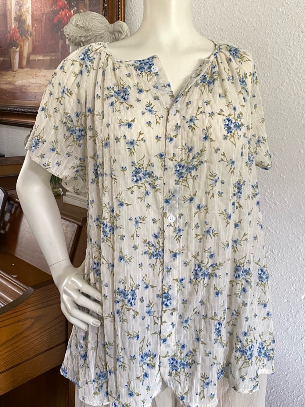 Floral Button-Front Women’s Blouse - Cream with Blue Floral